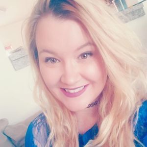 Meet your Posher, Crista